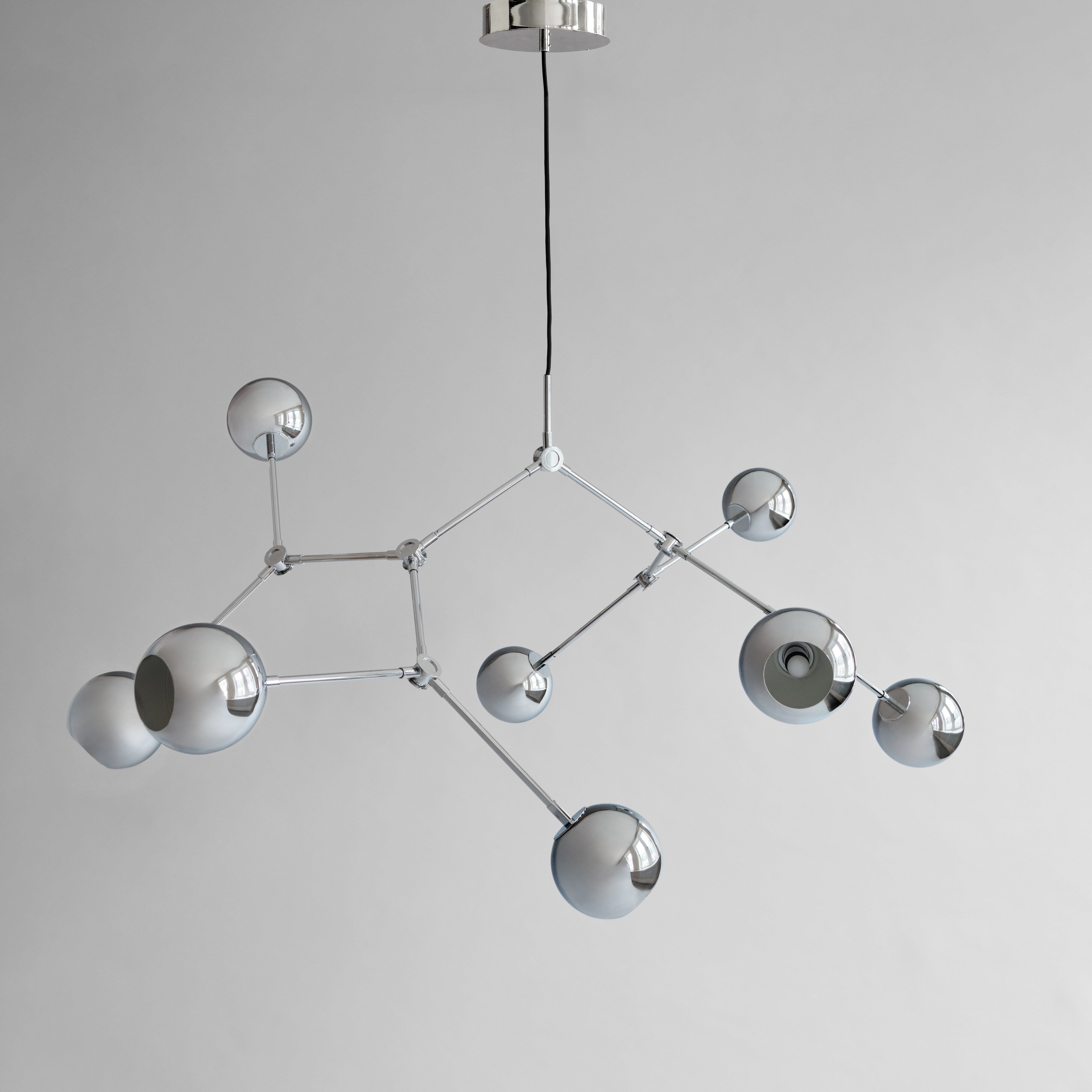 101 Copenhagen - Drop Chandelier Globe - Chrome (5m) - Chandelier