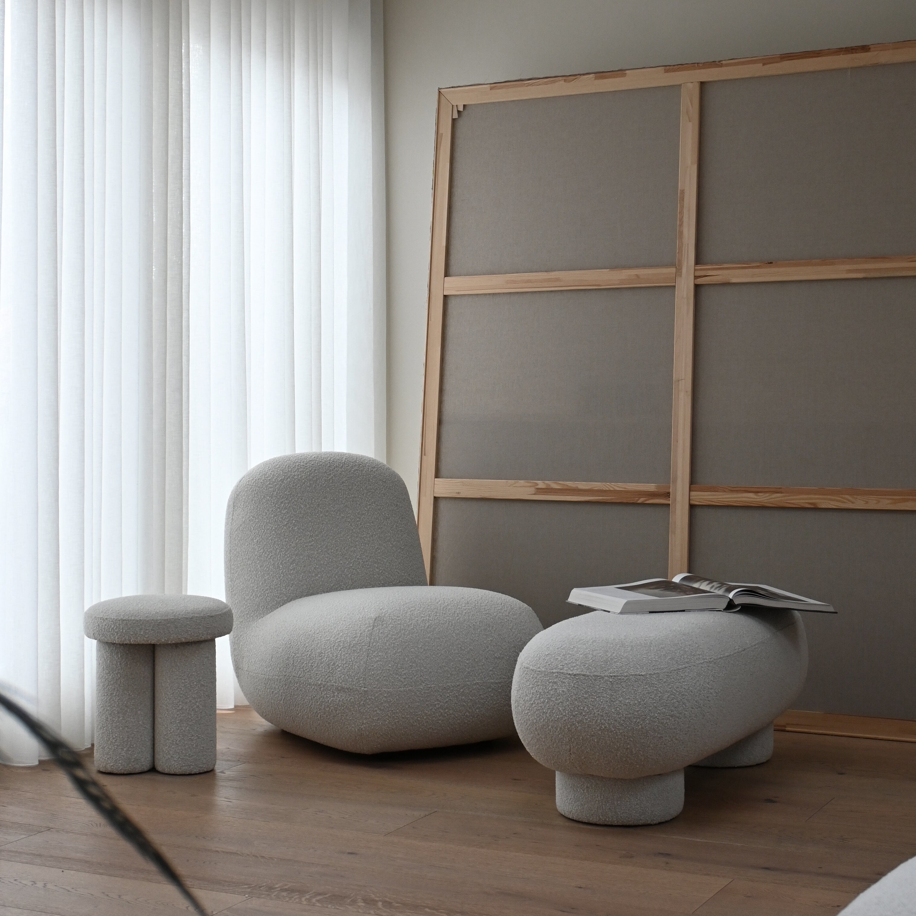 Big Foot Bench - Off White (CPH 900)