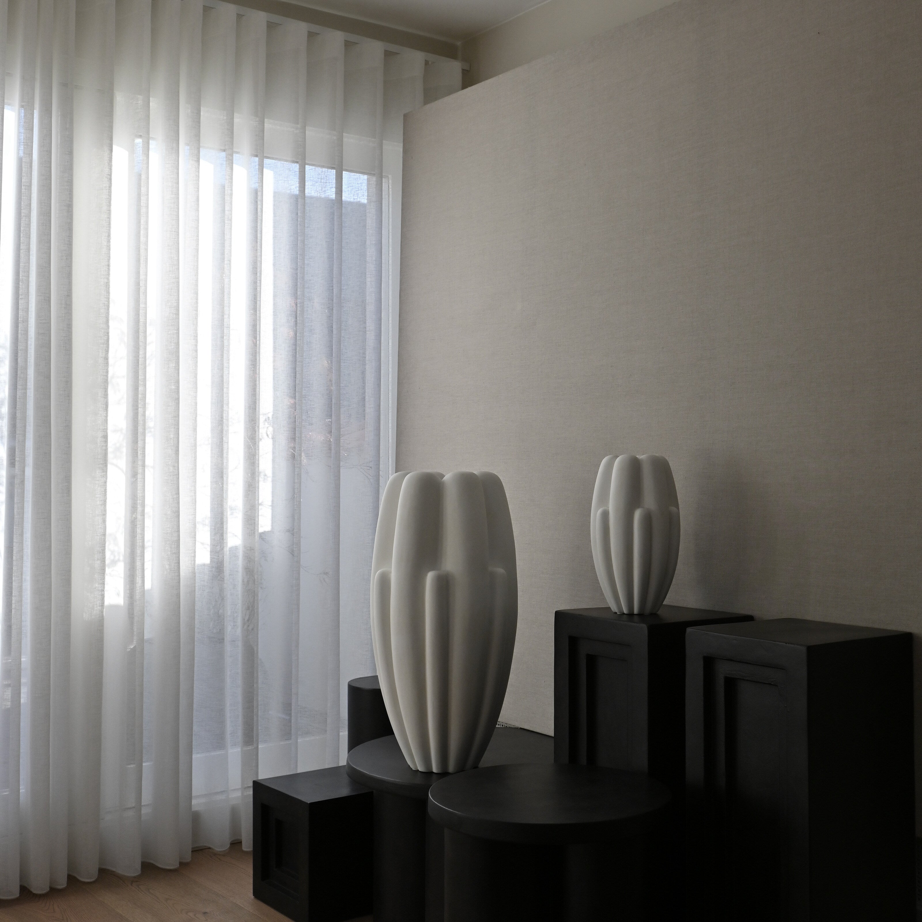 Bloom Vase Slim, Mini - Bone White